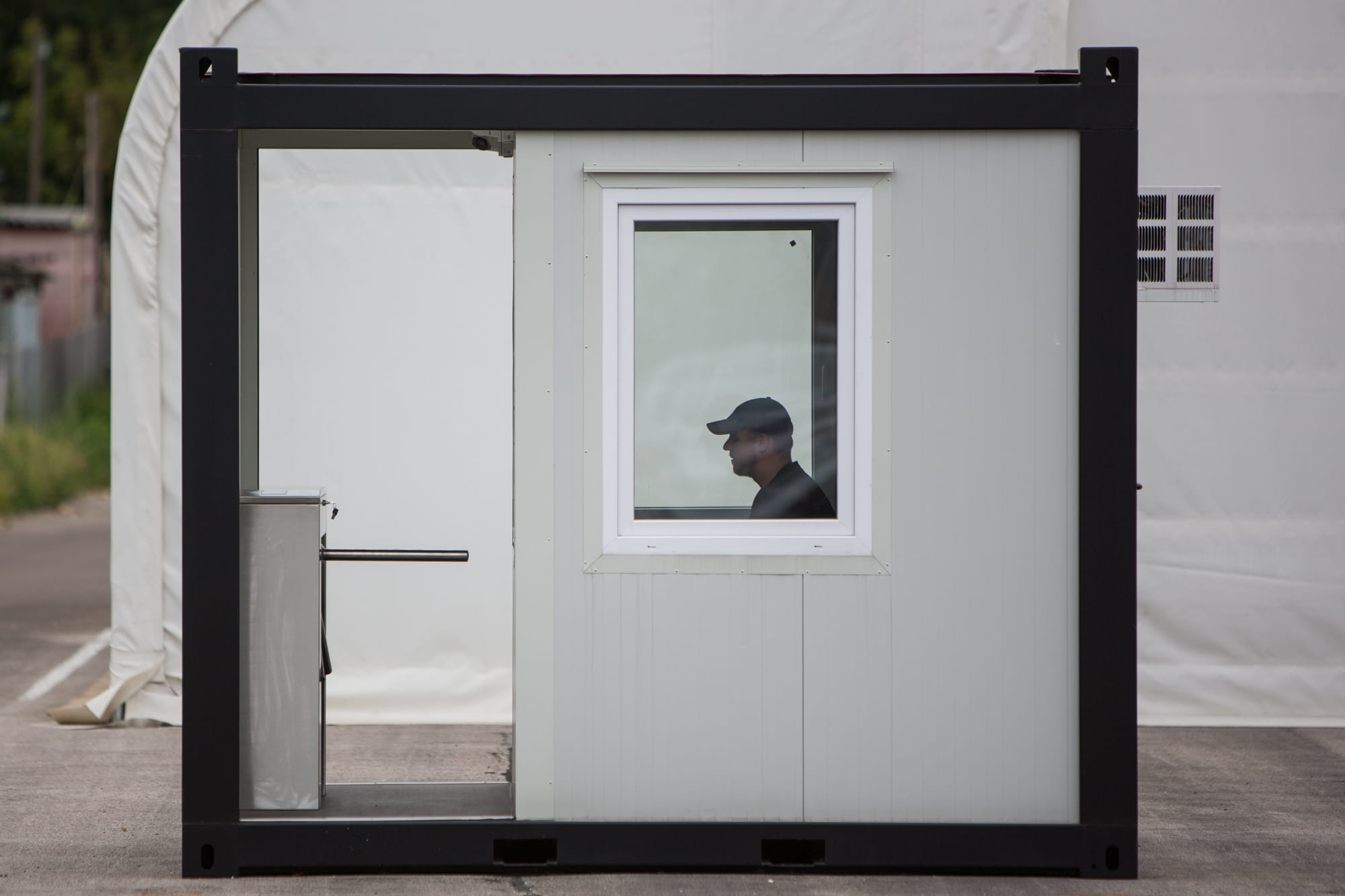 10 lábas beléptető konténer