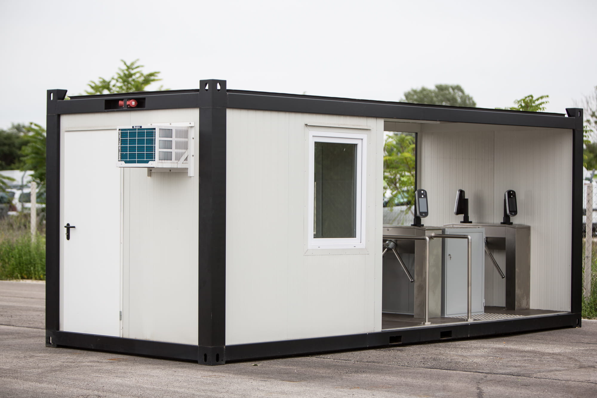 20 lábas beléptető konténer